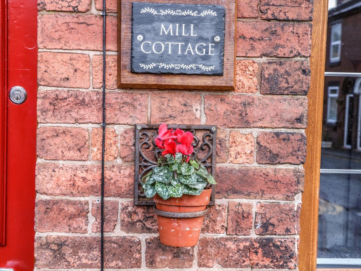 Mill Cottage リーク エクステリア 写真